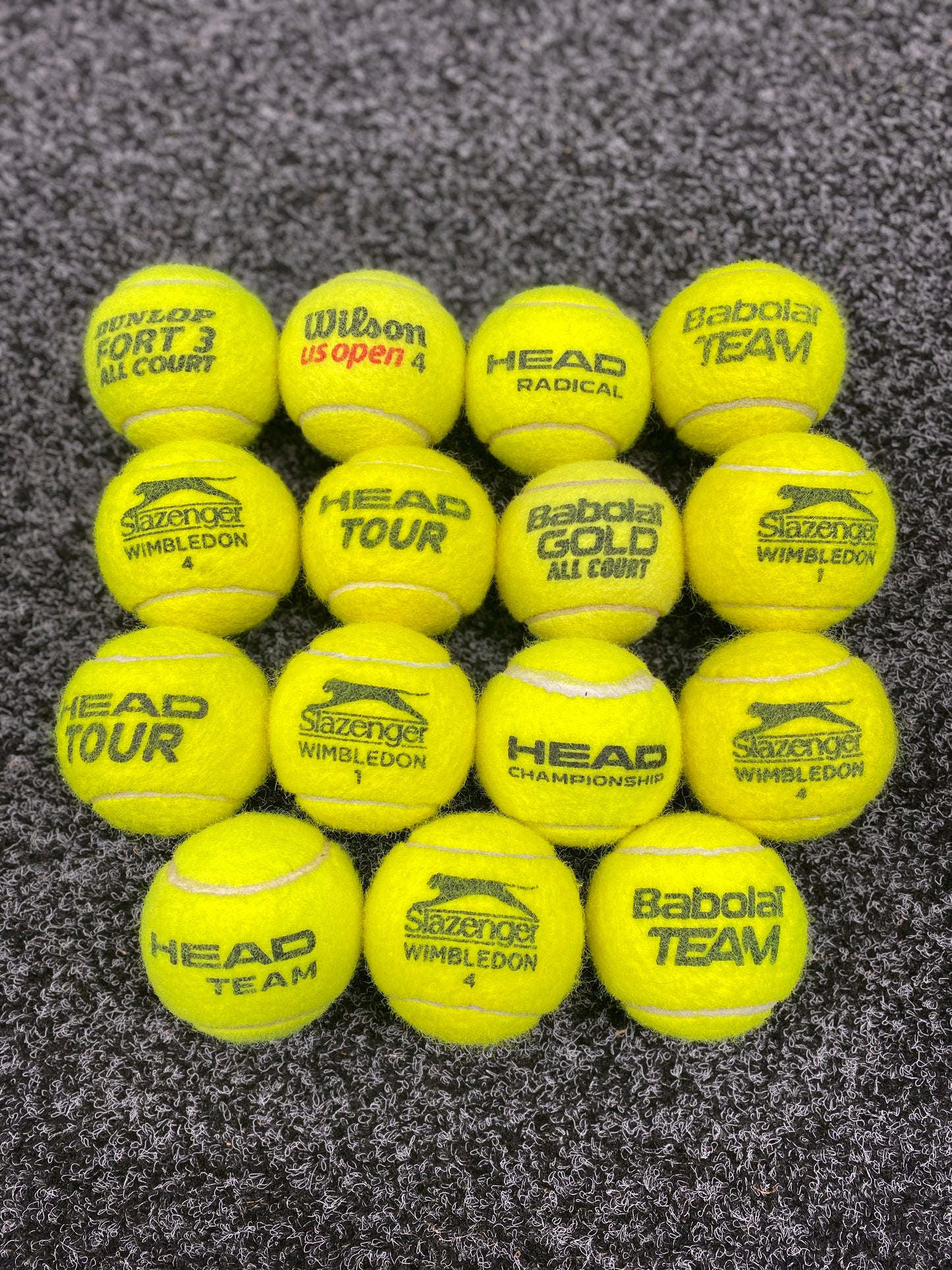 15 'Very Good' graded tennis balls