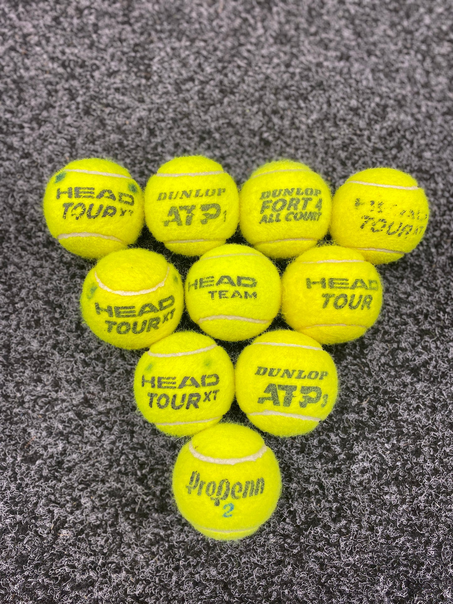 10 'Good' grade tennis balls